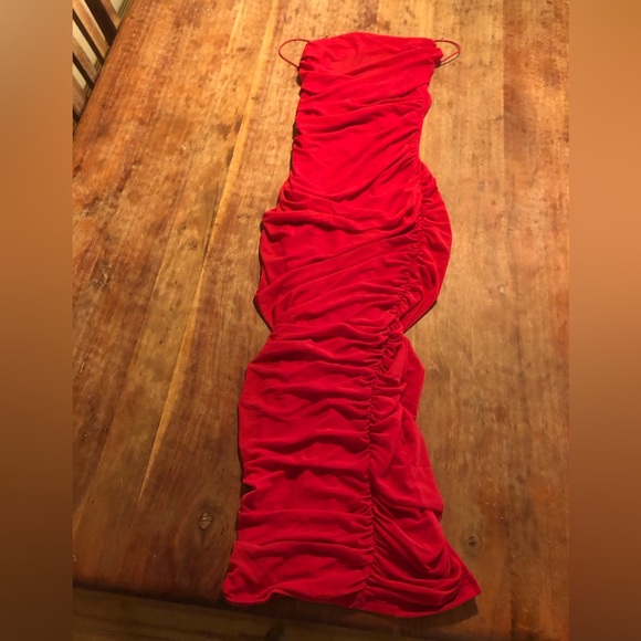 Oh Polly red body con midi dress - Picture 1 of 3
